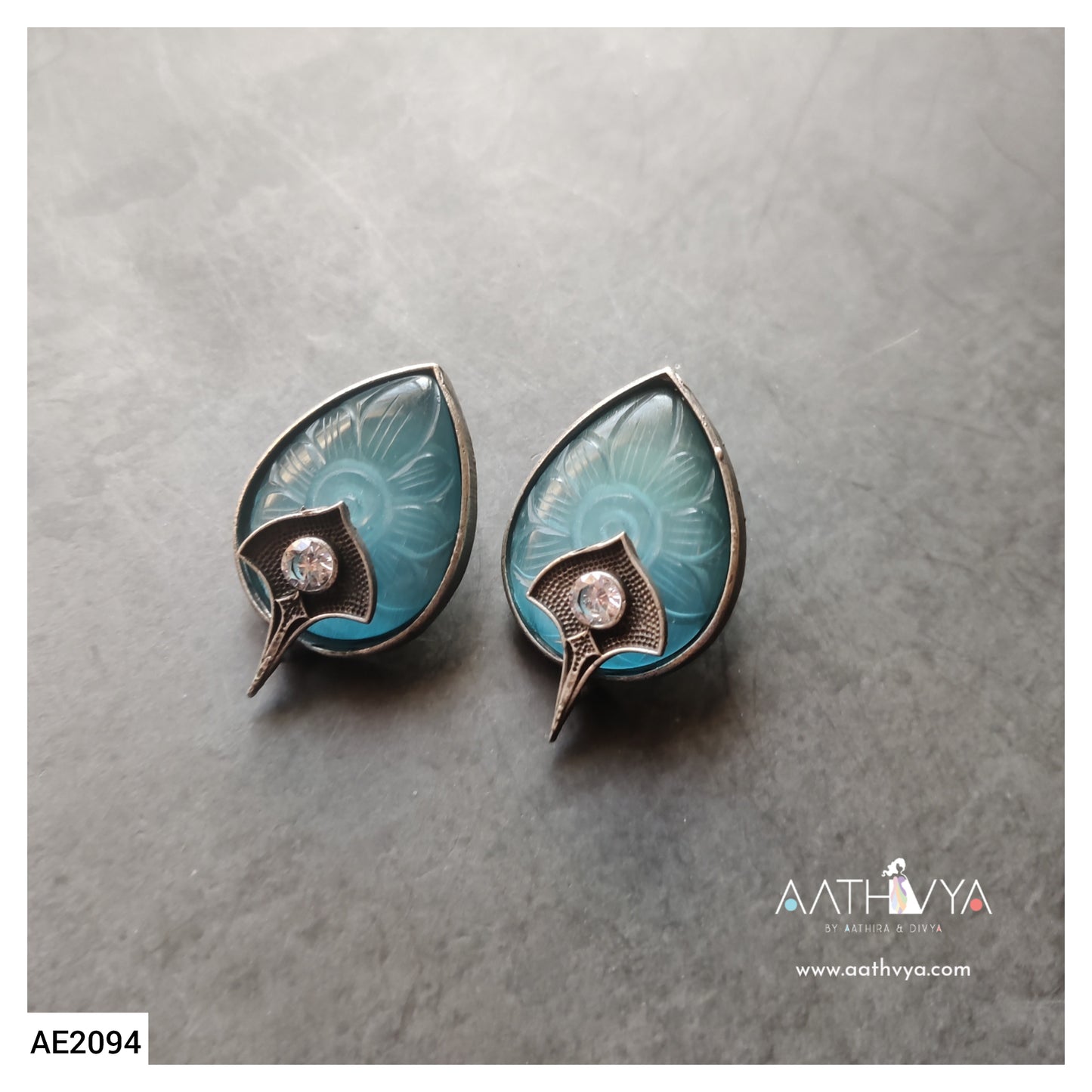CARVED STONE STATEMENT STUDS - AE2094