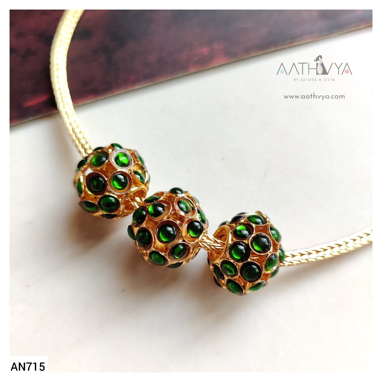 TRI BALL PENDANT NECKLACE - AN715