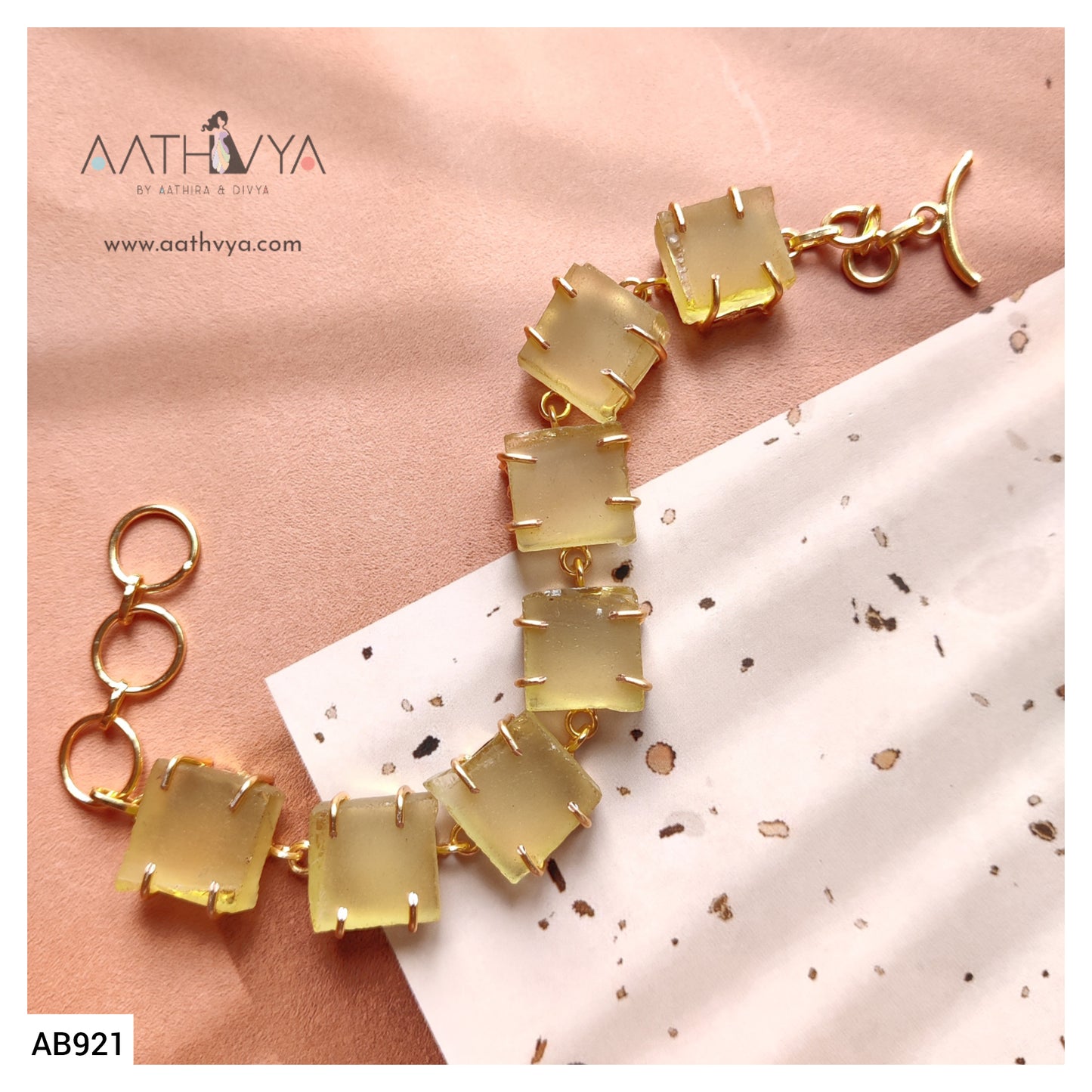 AB921