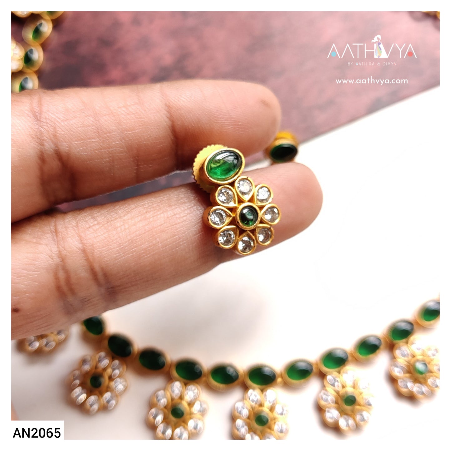 VIHAAN - ANTIQUE KEMP NECKLACE SET - AN2065