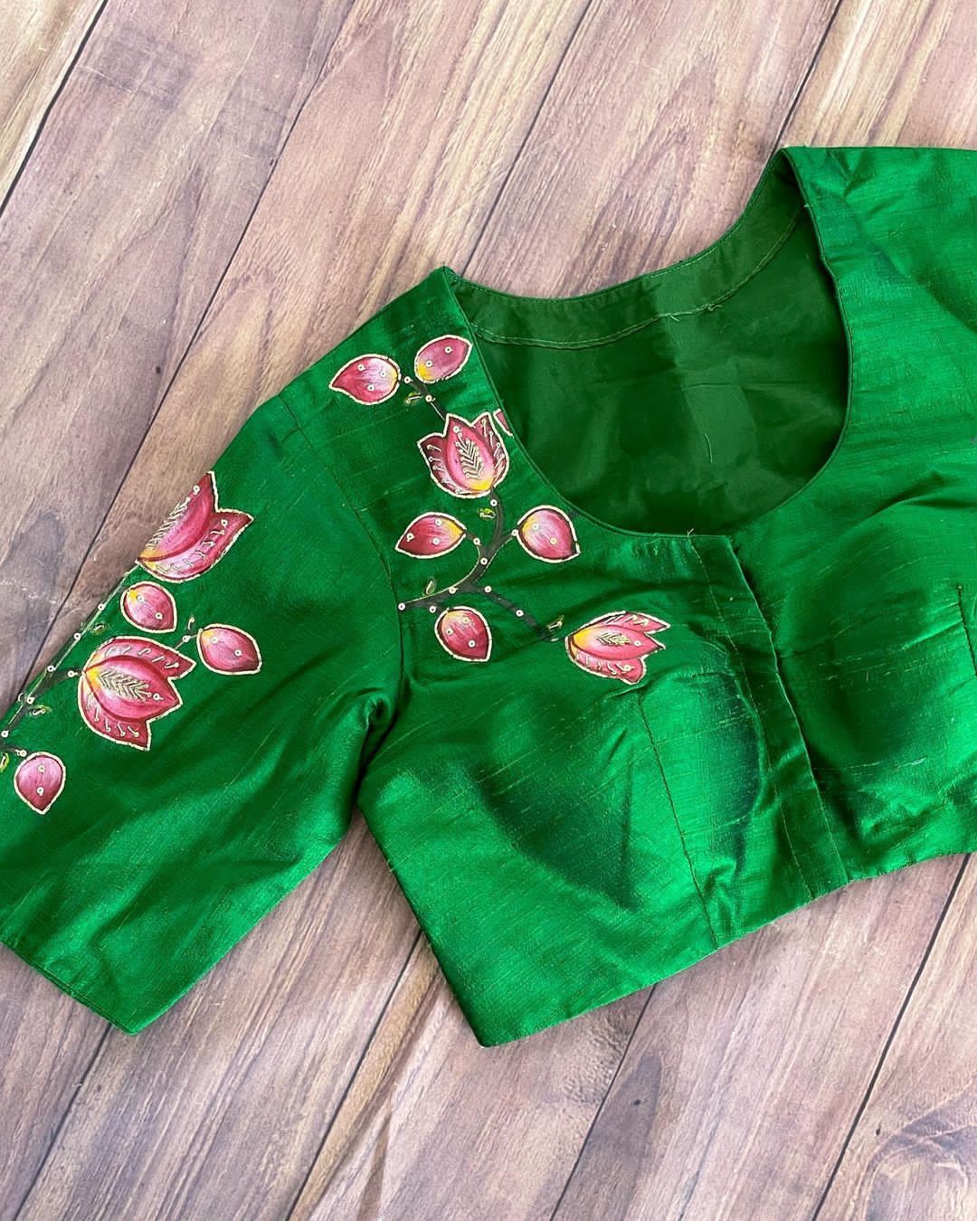 READY TO WEAR SILK BLOUSE - AK970