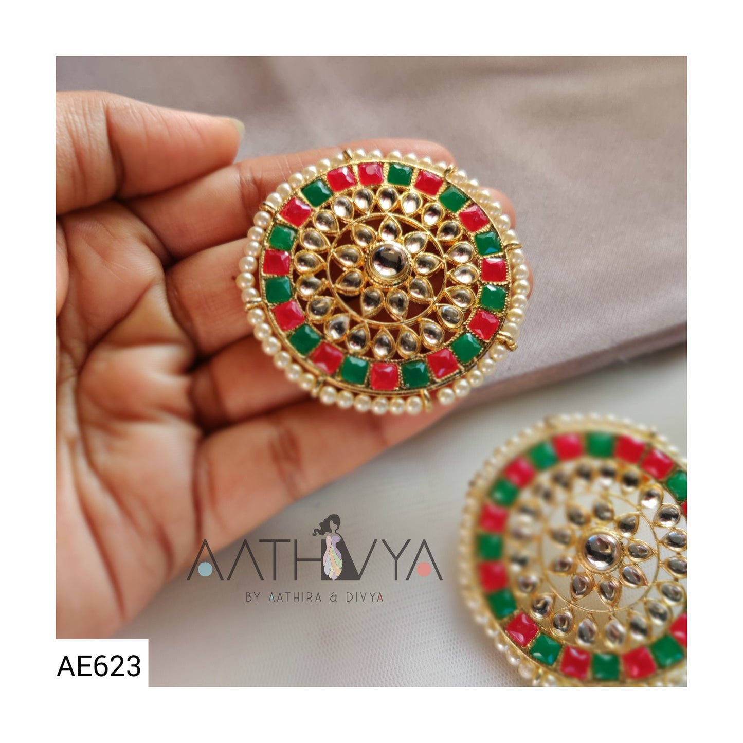OVERSIZED DABI KUNDAN STUD - AE623