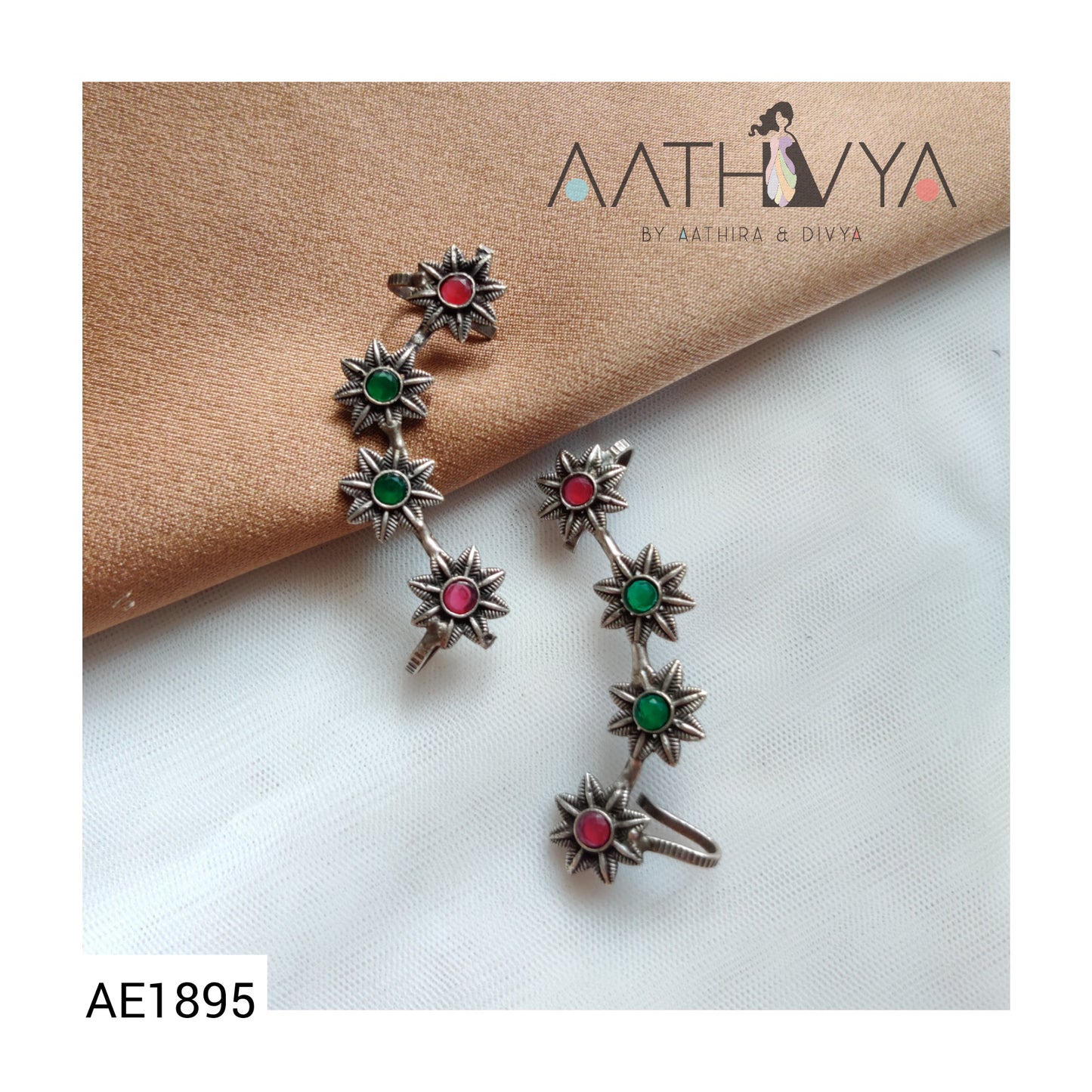 SILVER LOOKALIKE EARCUFF - AE1895