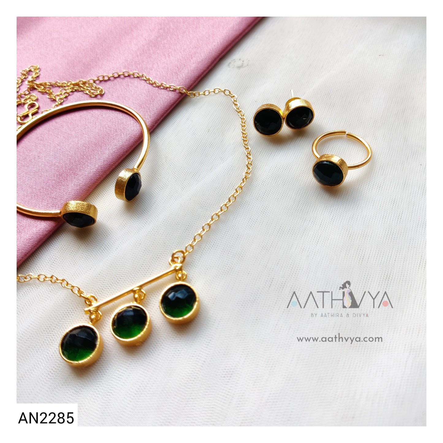 MIRABEL - AN2285