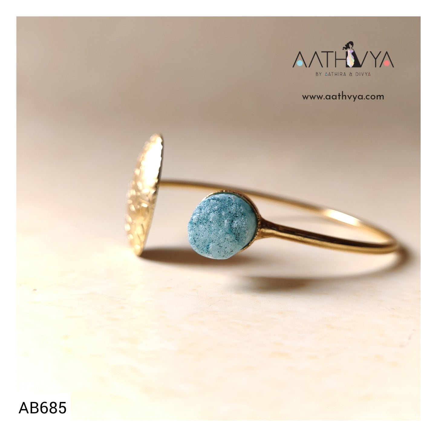 AB685