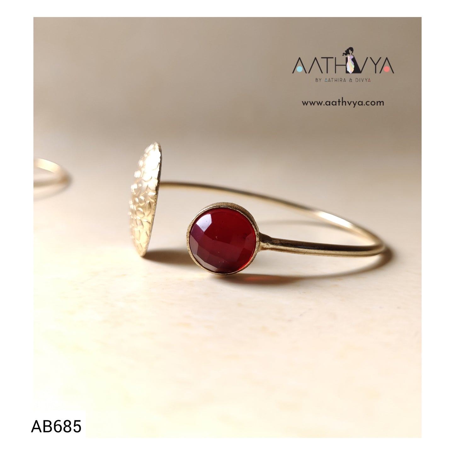 AB685