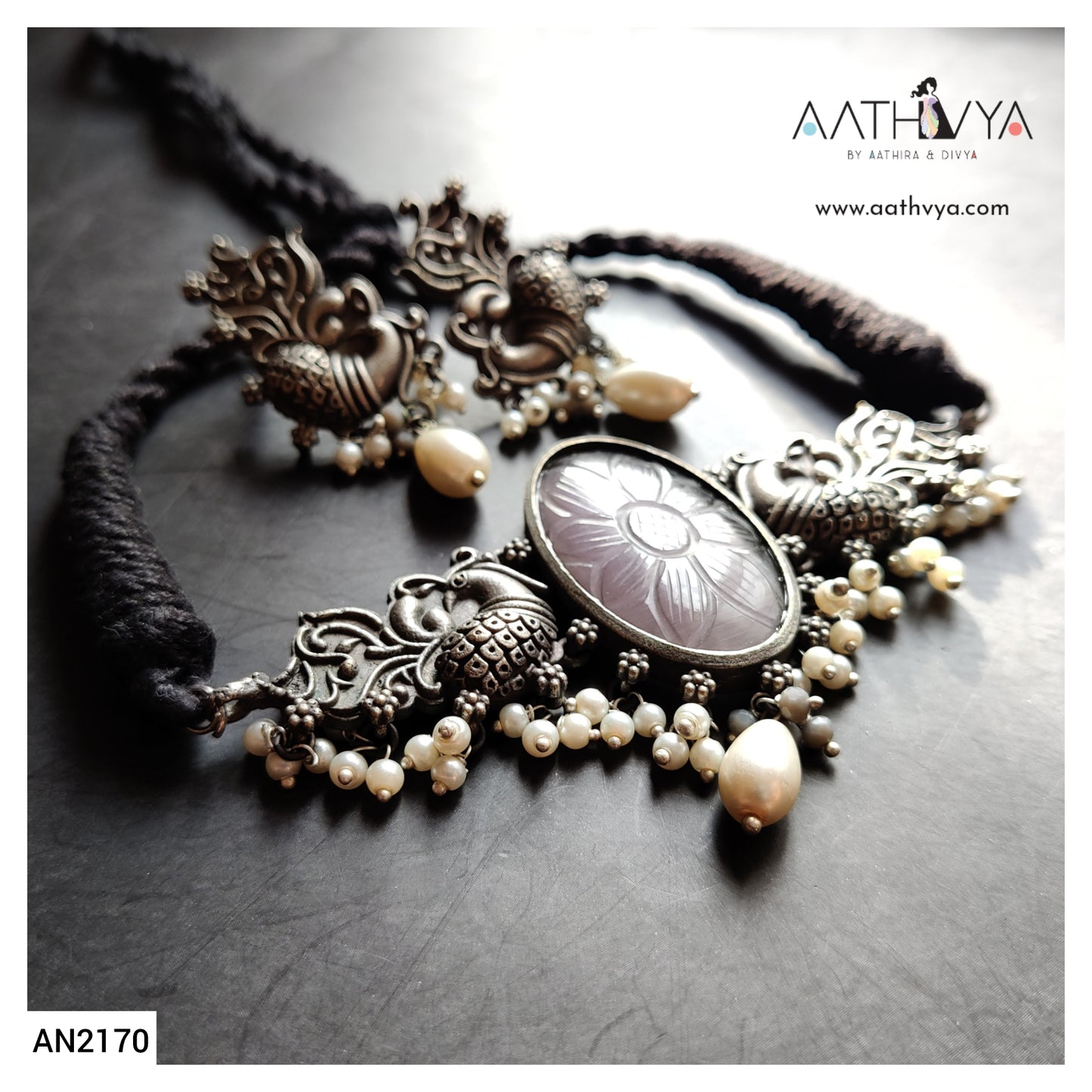 CARVED STONE PEACOCK CHOKER - AN2170