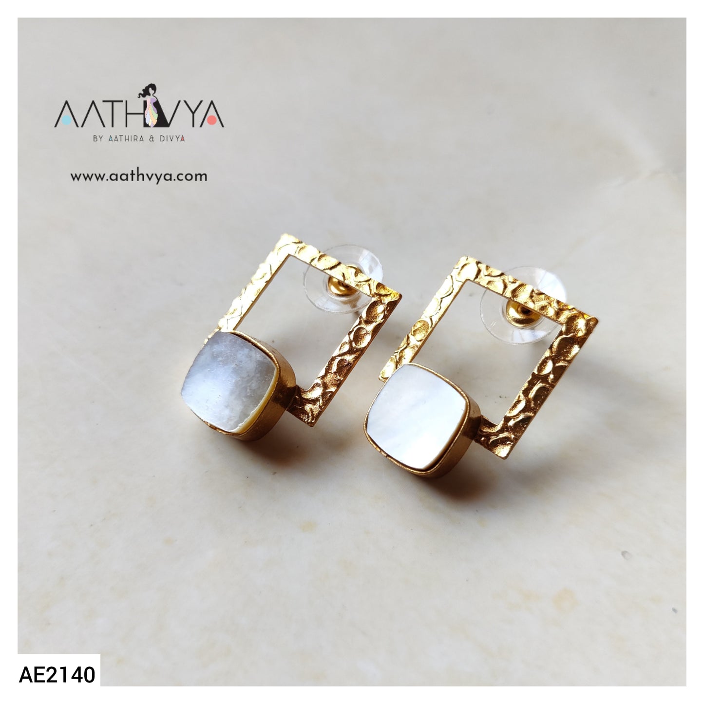 MOTHER OF PEARL SQUARE EARRINGS - AE2140