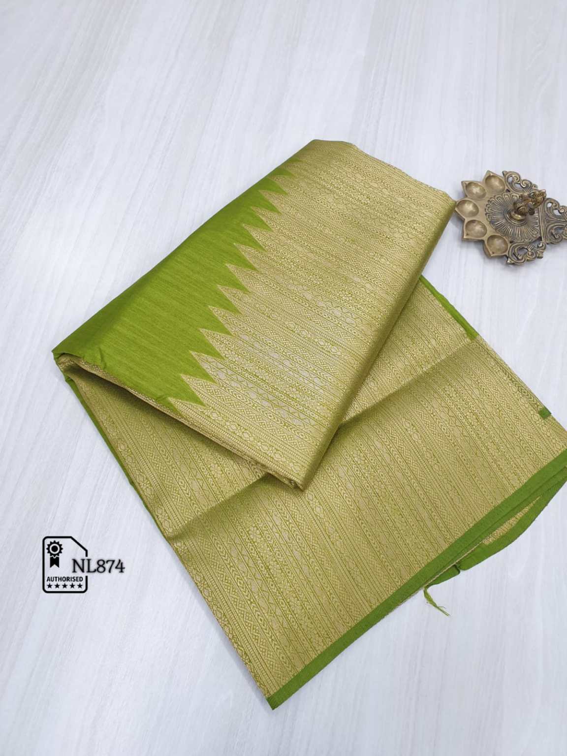 SOFT SILK RAISING BORDER SAREES - AS1202