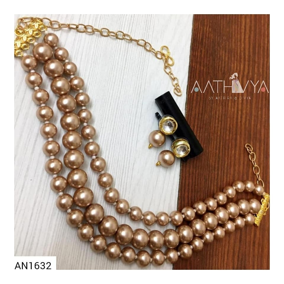 SHELL PEARL CHOKER SET - AN1632