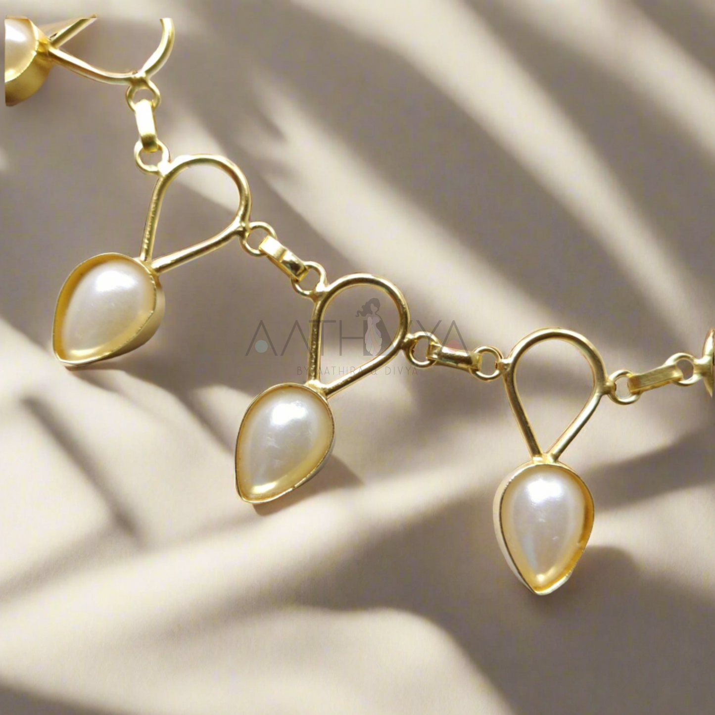 INVERTED TEAR DROP STONE NECKLACE SET - AN1945