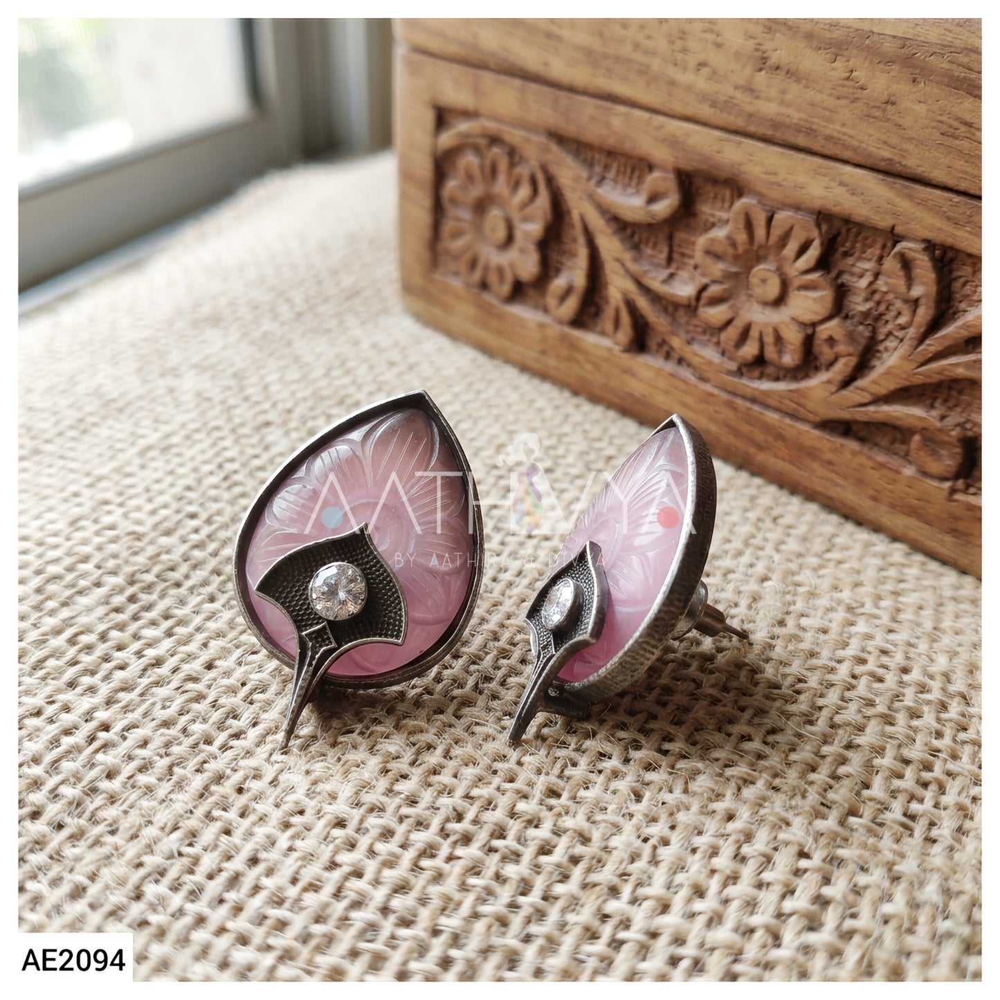 CARVED STONE STATEMENT STUDS - AE2094