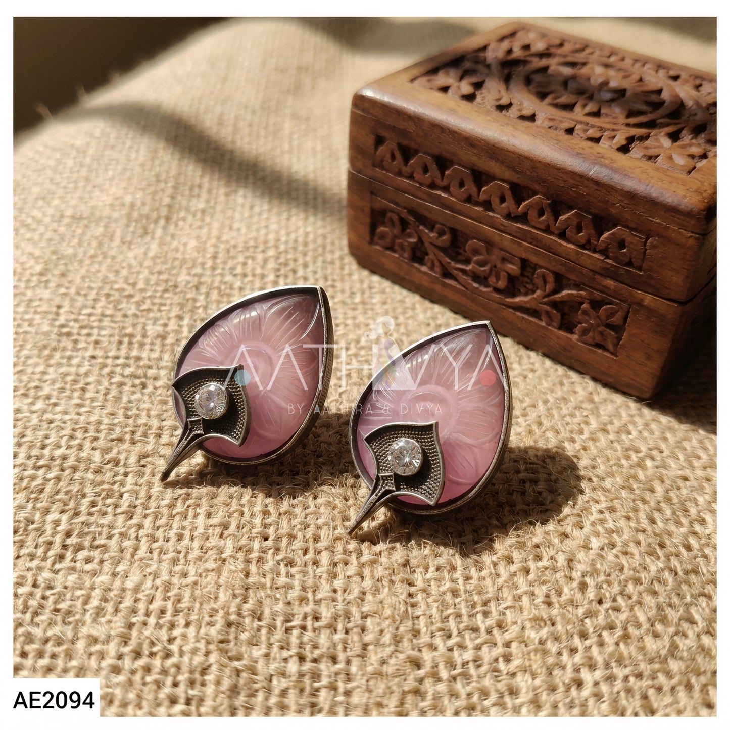 CARVED STONE STATEMENT STUDS - AE2094