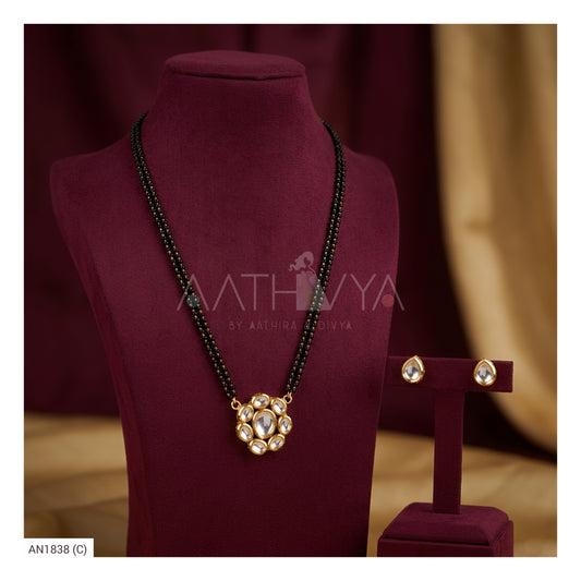 FLOWER KUNDAN PENDANT MANGALSUTRA SET - AN1838 (C)