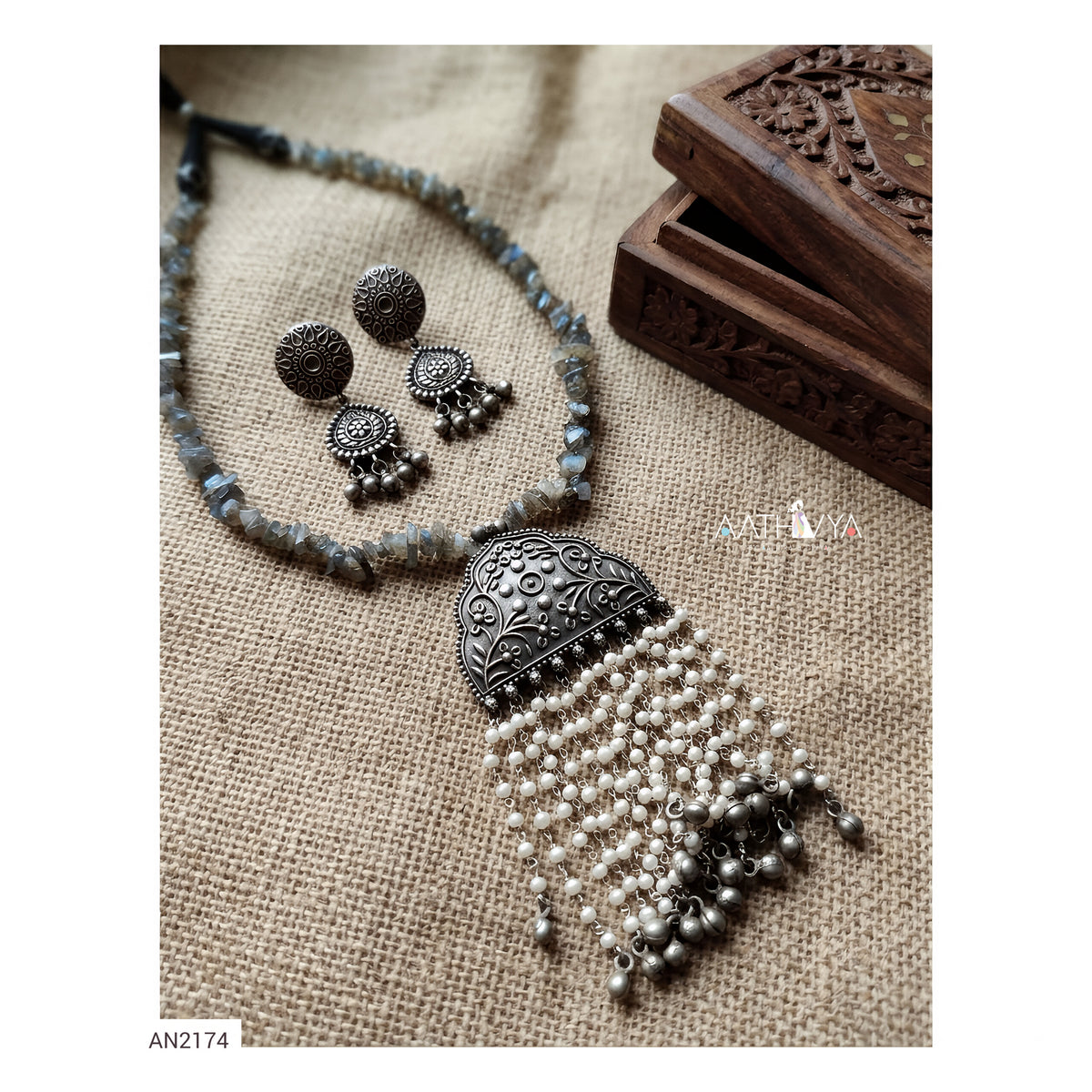 PEARL TASSELED GHUNGROO PENDANT NECKPIECE - AN2174