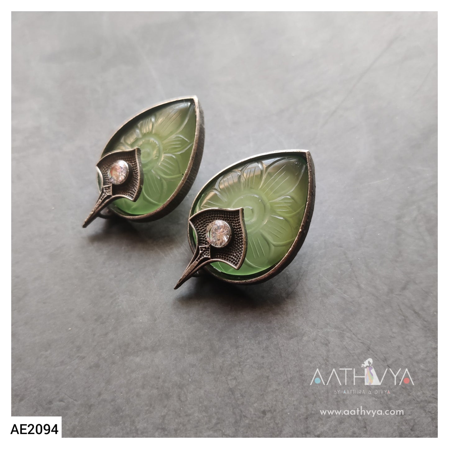 CARVED STONE STATEMENT STUDS - AE2094