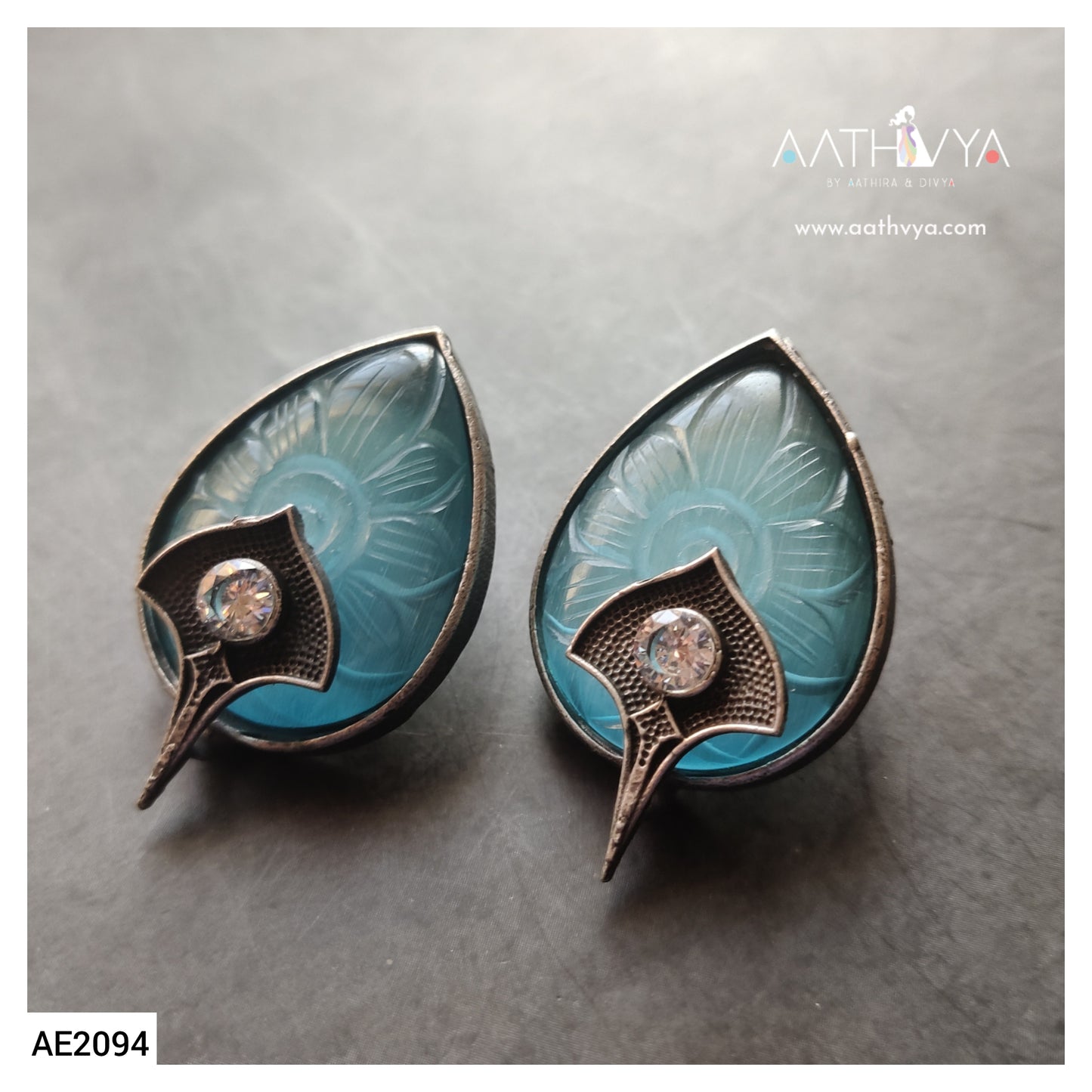 CARVED STONE STATEMENT STUDS - AE2094