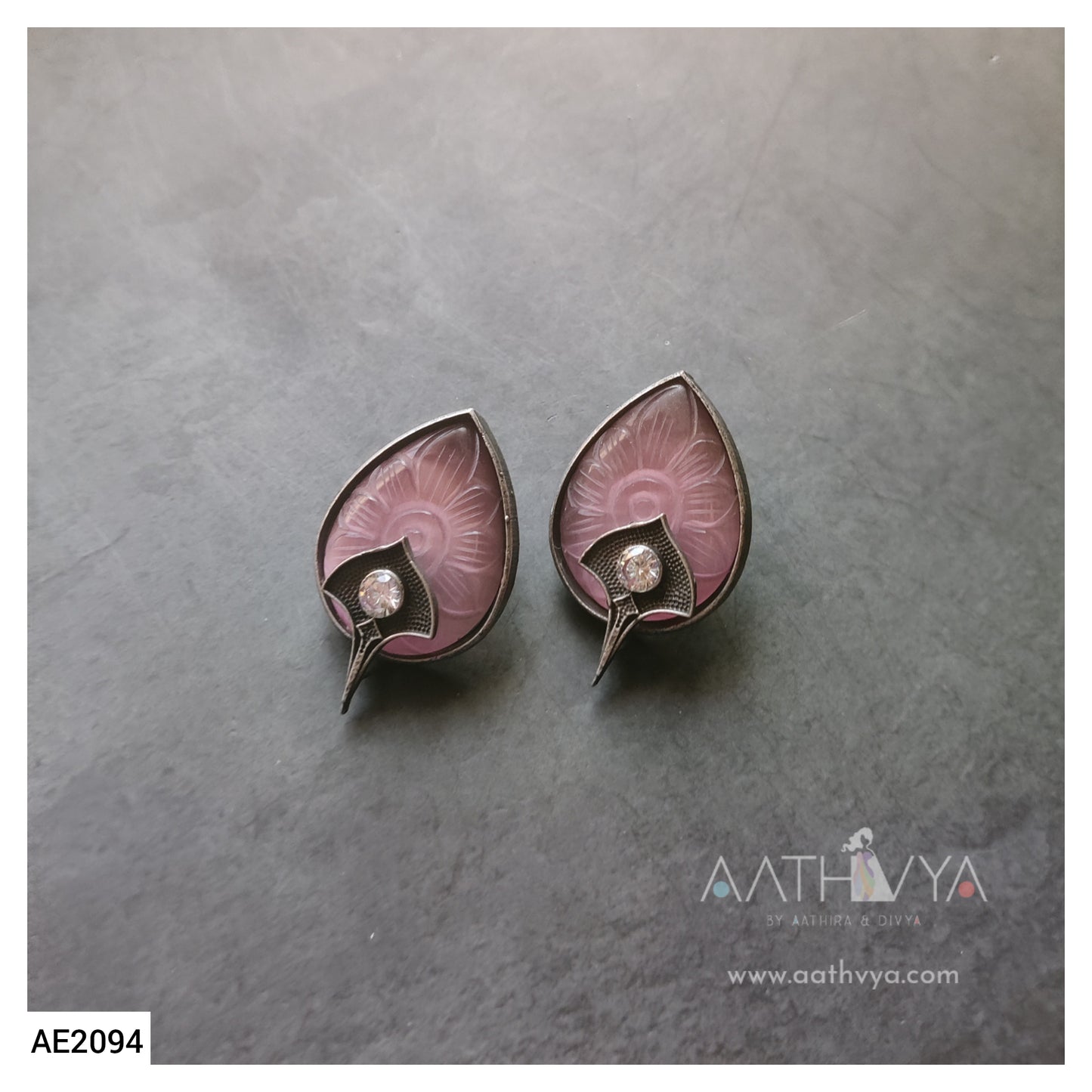 CARVED STONE STATEMENT STUDS - AE2094