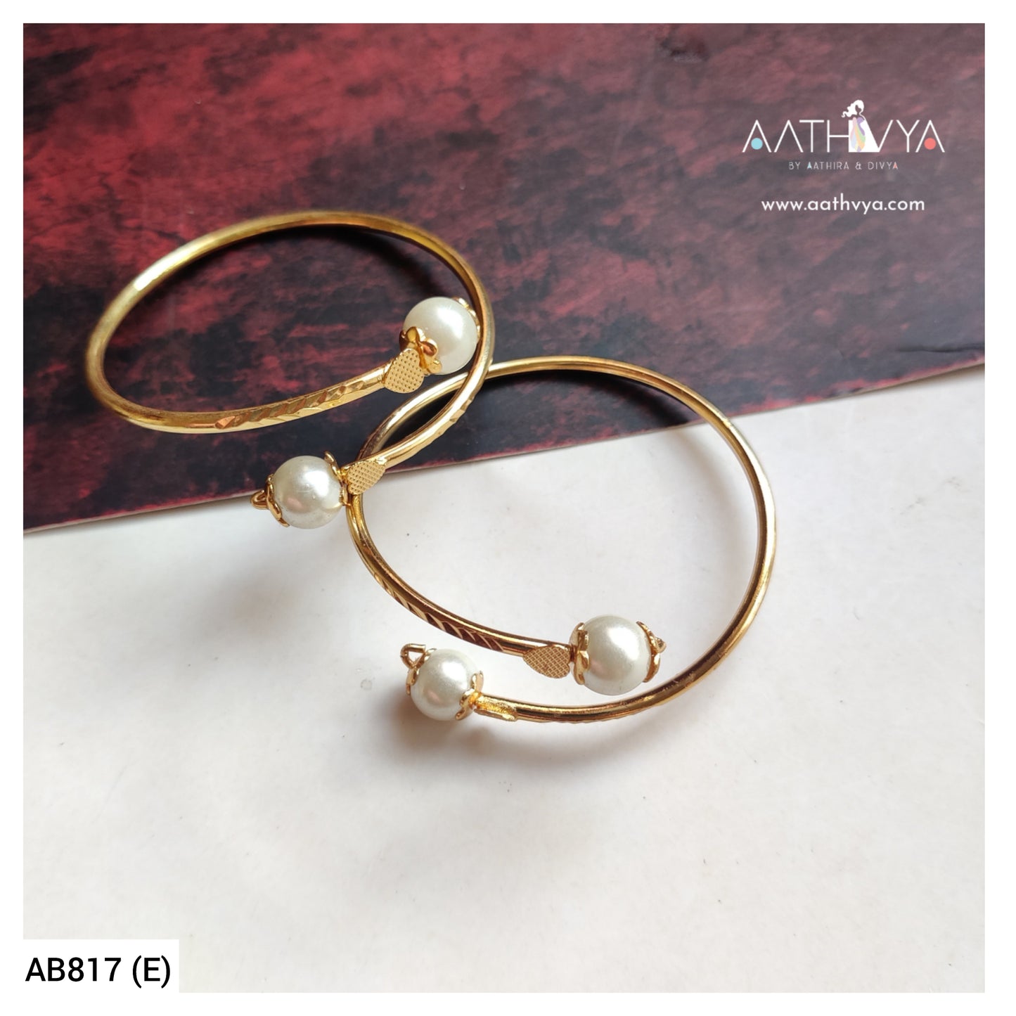Pearl Adjustable Bracelet - AB817 (E)
