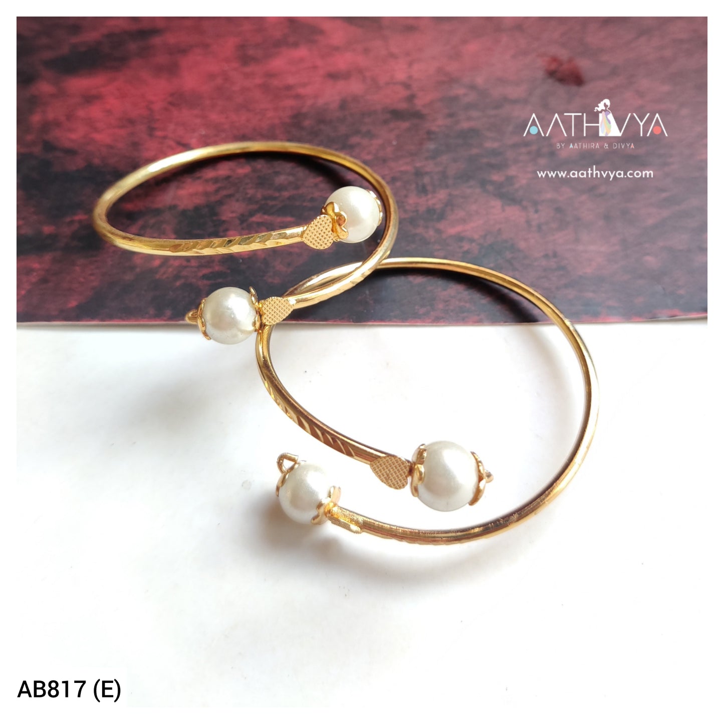 Pearl Adjustable Bracelet - AB817 (E)