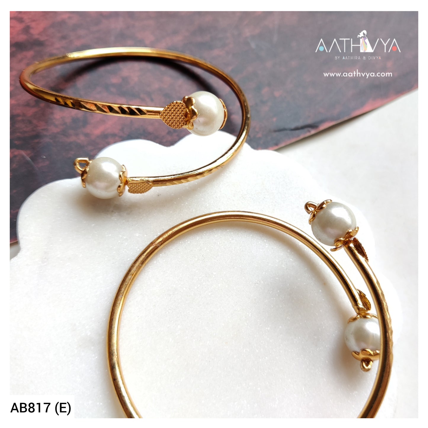Pearl Adjustable Bracelet - AB817 (E)