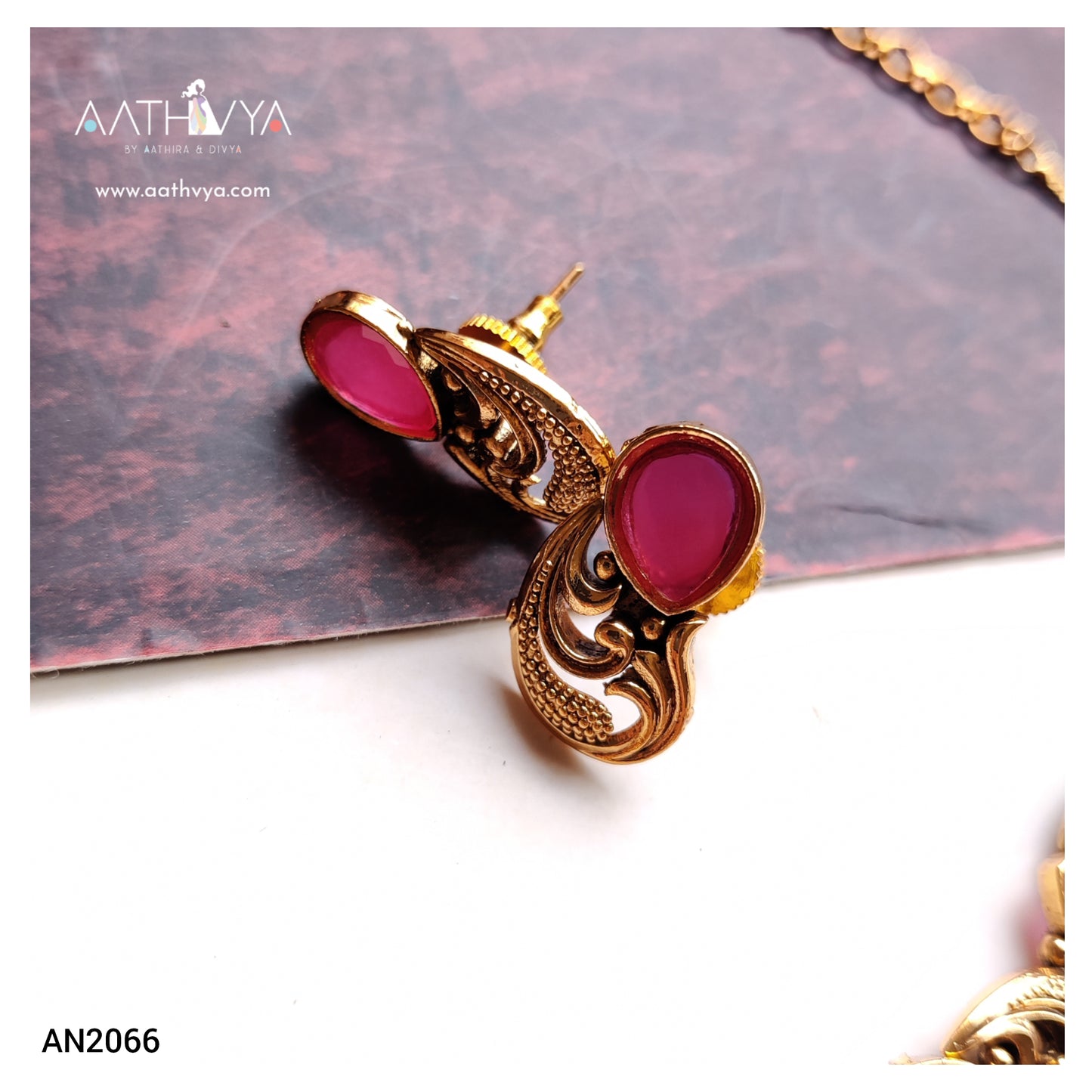 VIHAAN - ANTIQUE STONE NECKLACE SET - AN2066