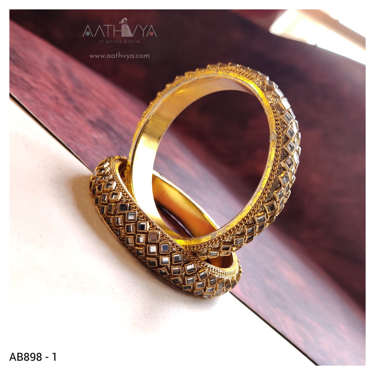 AB898