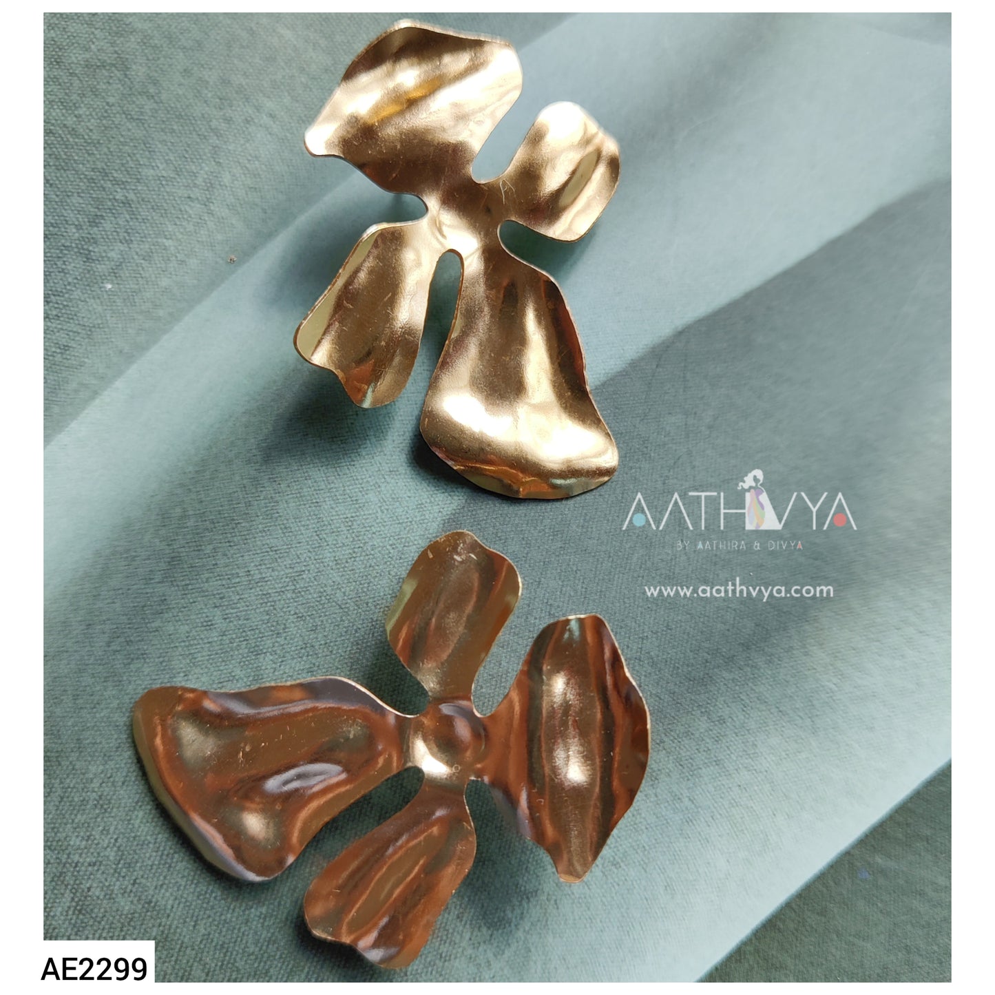AE2299
