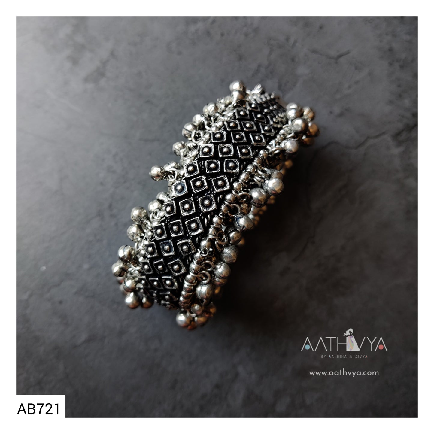 AB721