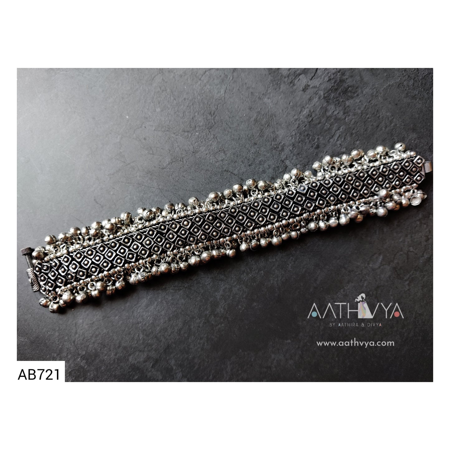 AB721