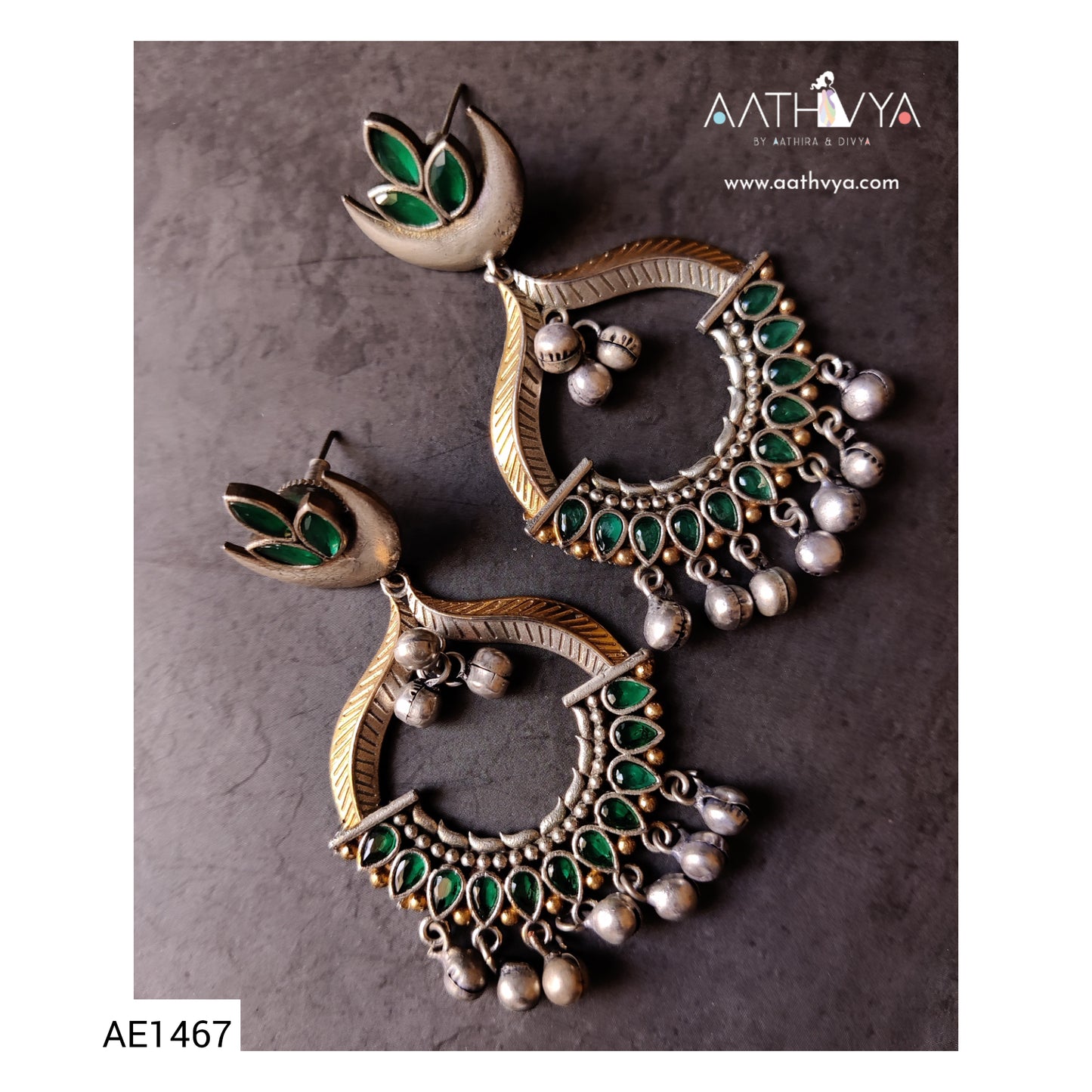 DUAL TONE GHUNGROO DANGLER - AE1467