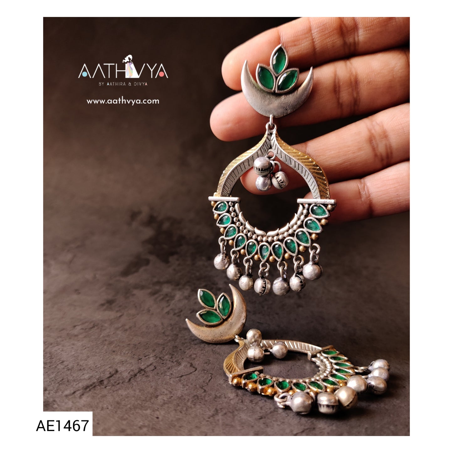 DUAL TONE GHUNGROO DANGLER - AE1467