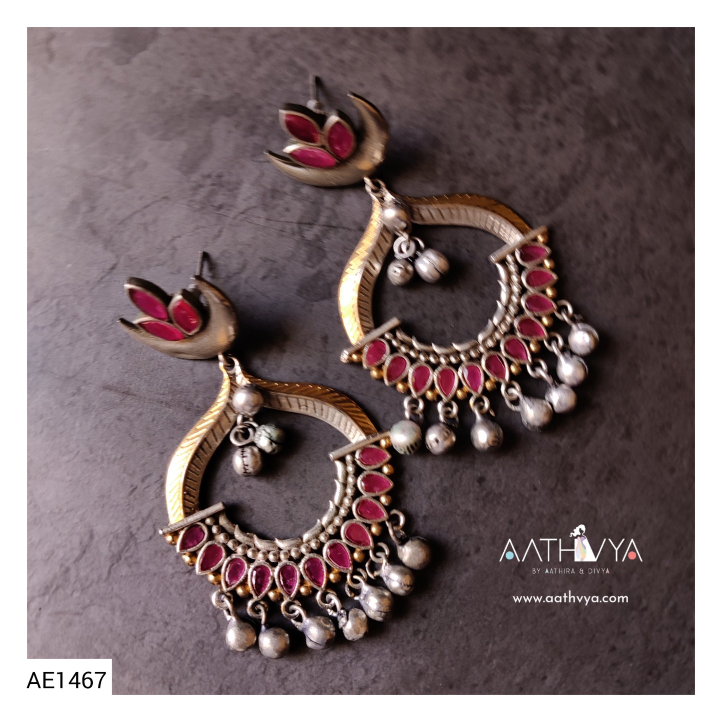 DUAL TONE GHUNGROO DANGLER - AE1467