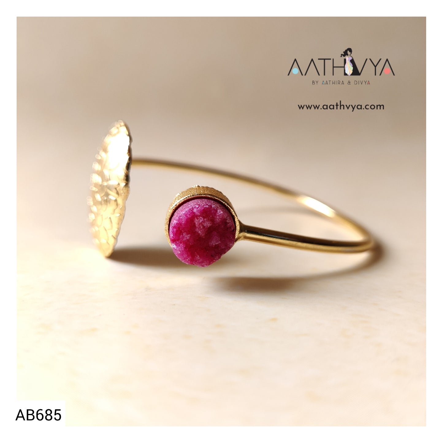 AB685