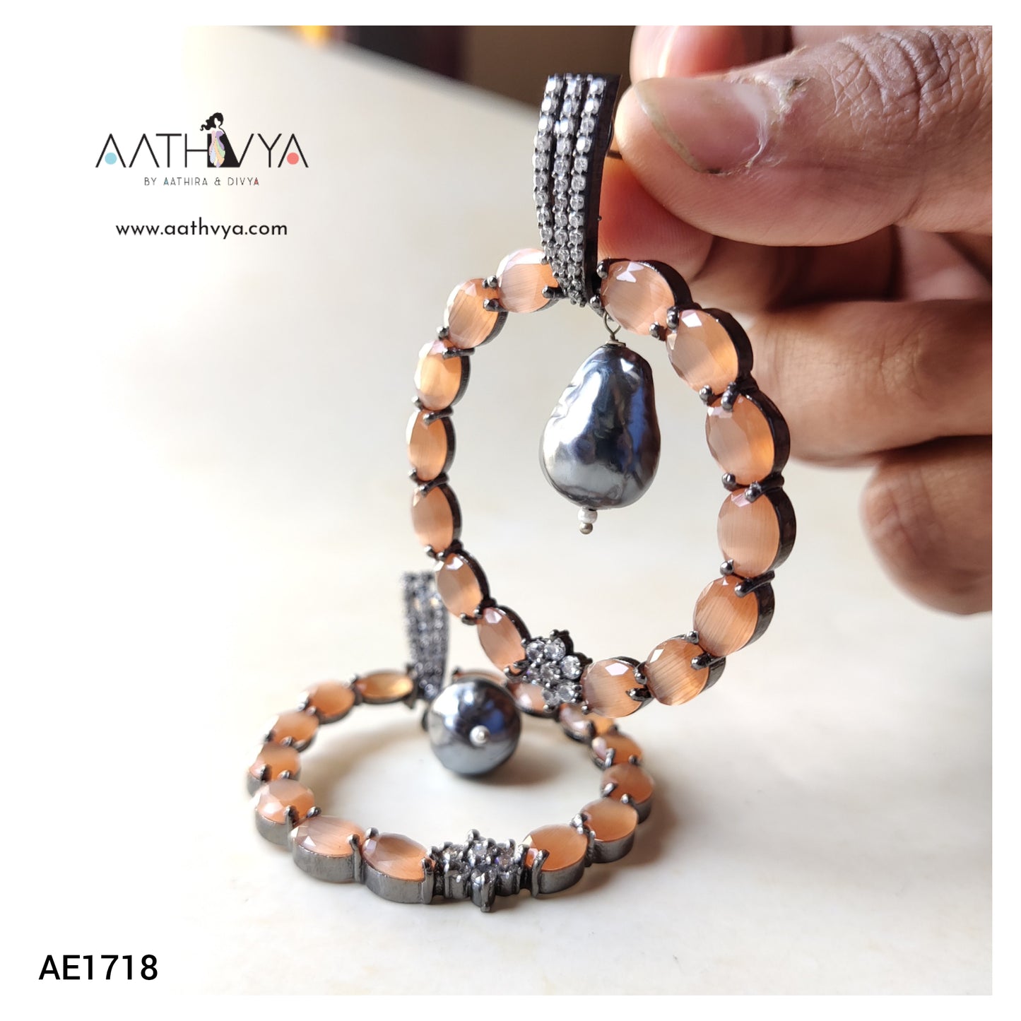 AD STATEMENT EARRING - AE1718