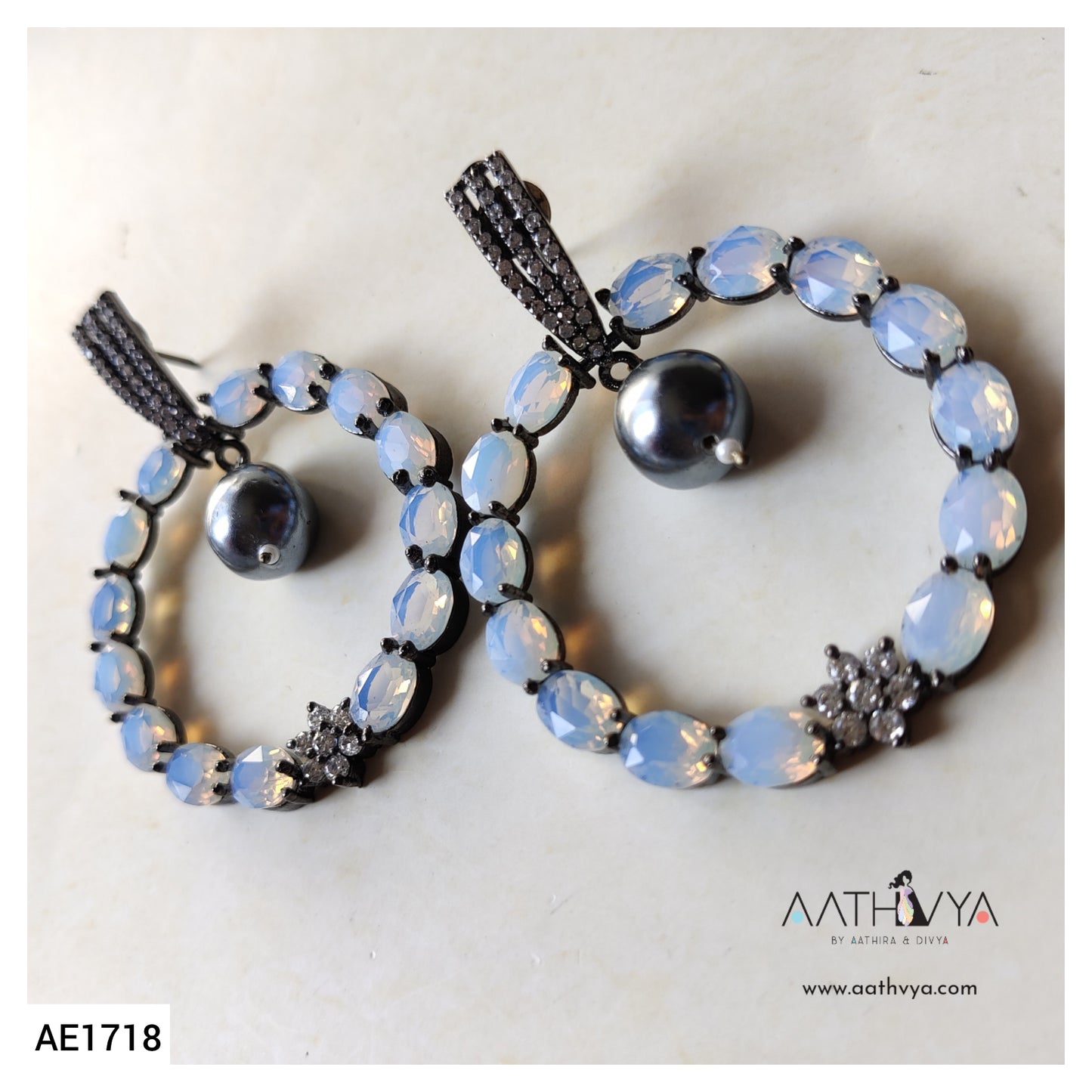 AD STATEMENT EARRING - AE1718