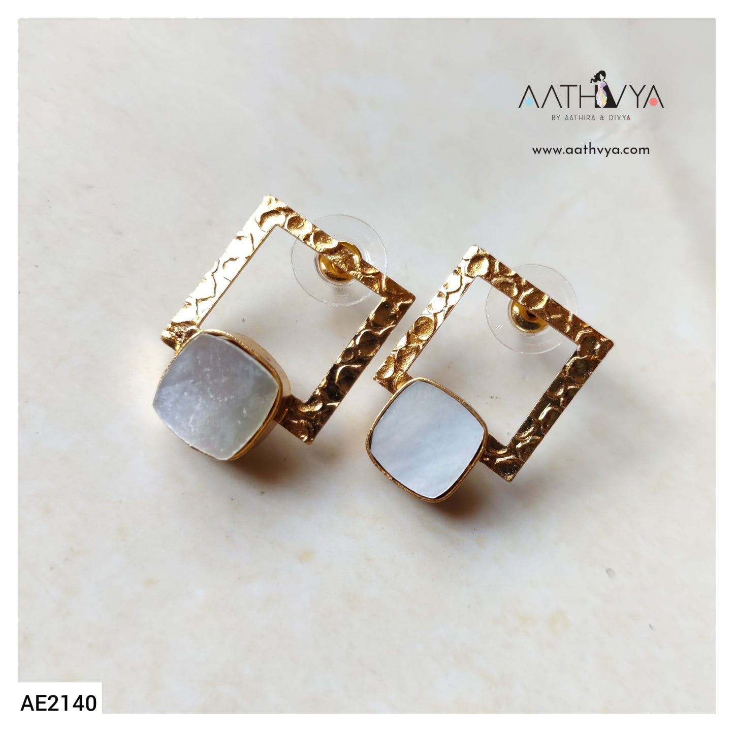 MOTHER OF PEARL SQUARE EARRINGS - AE2140