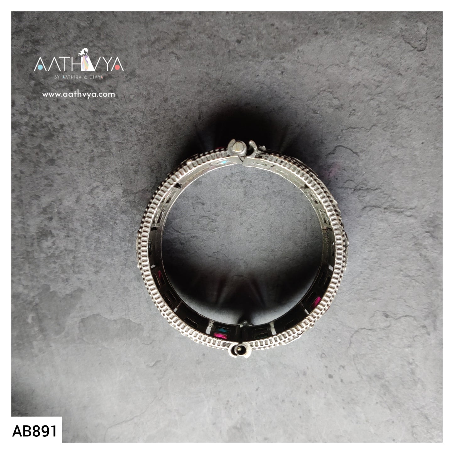 AB891
