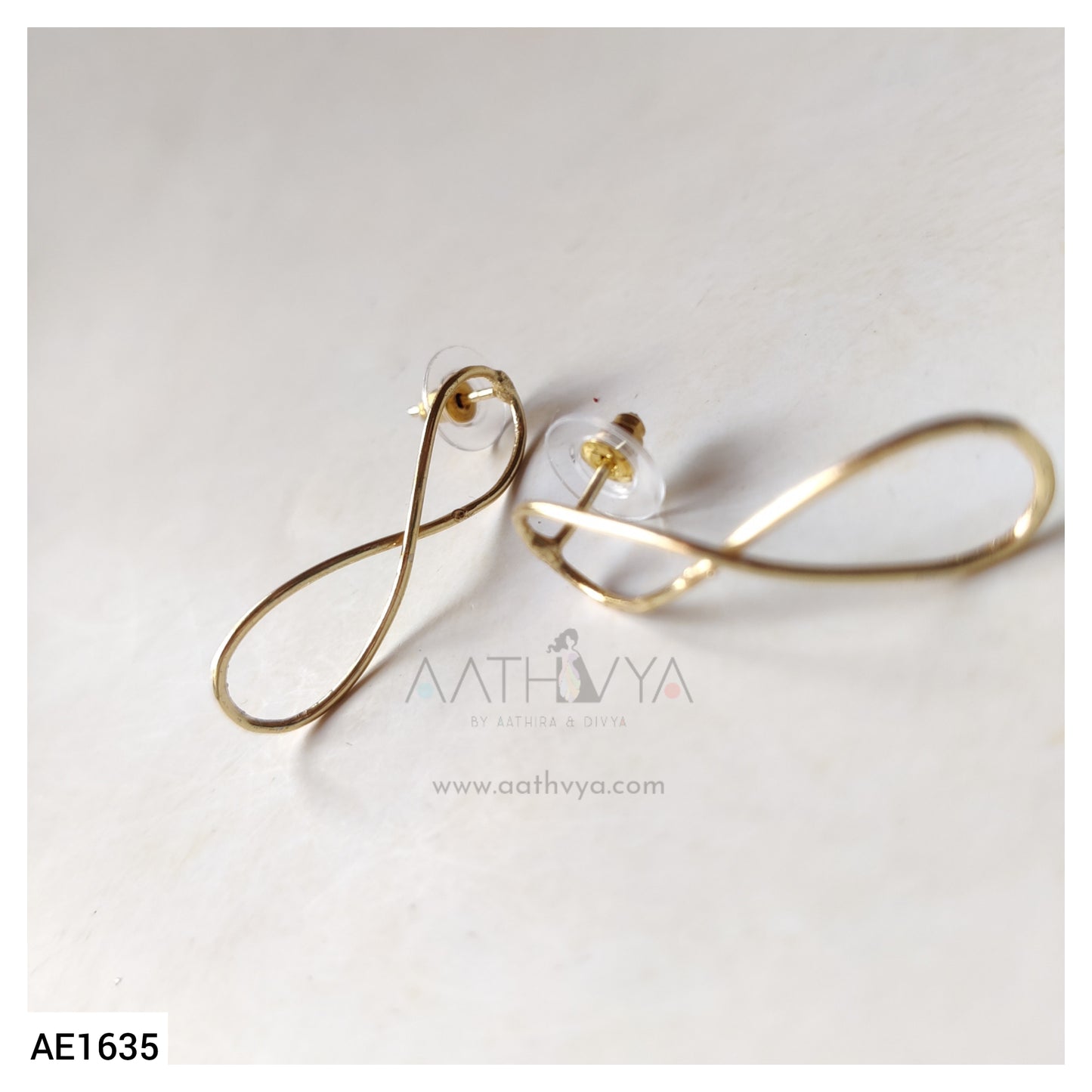 MINIMALISTIC EARRINGS - AE1635